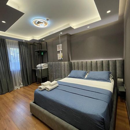 Peaky Hotel Дуррес Экстерьер фото