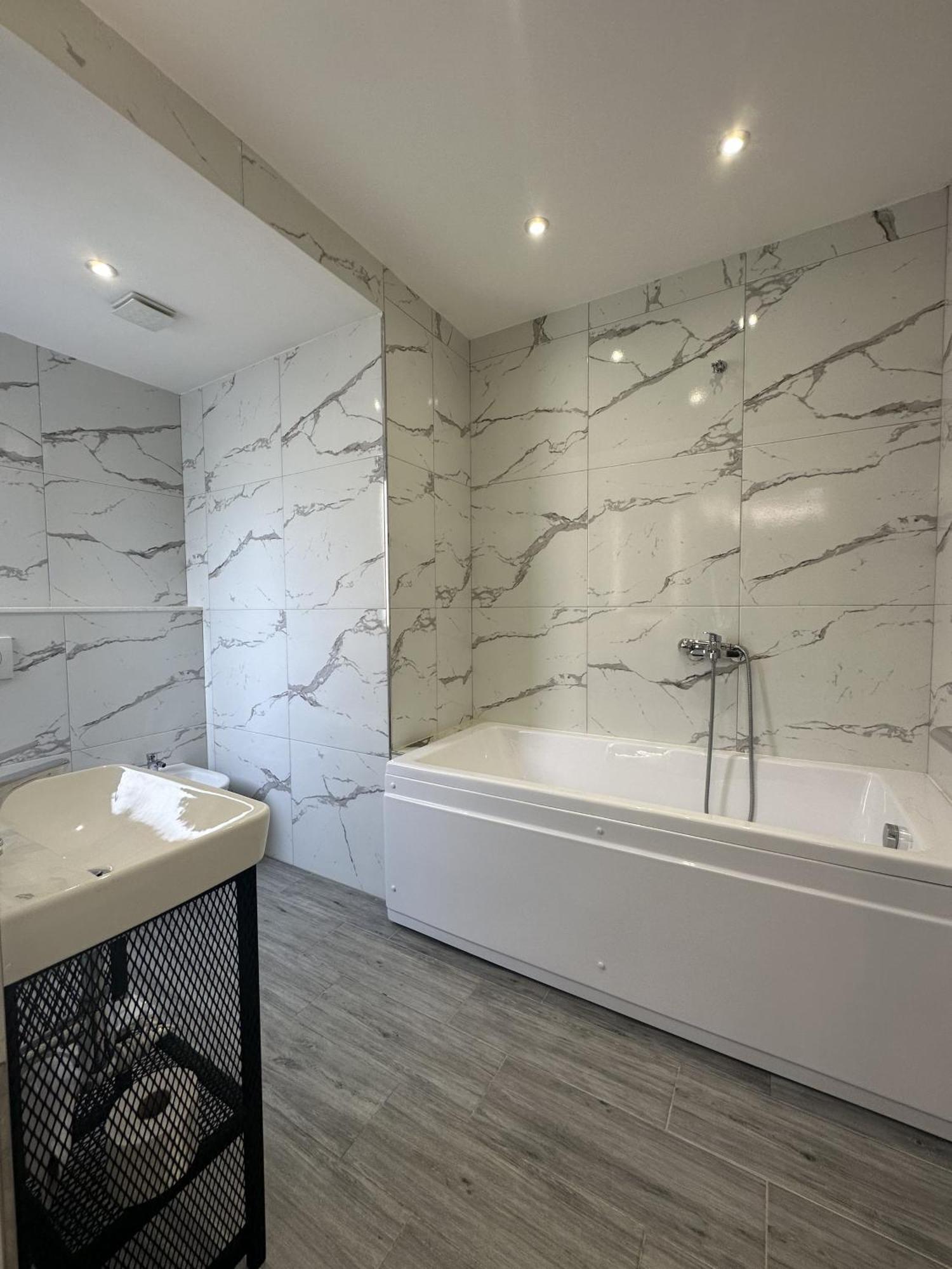 Peaky Hotel Дуррес Экстерьер фото