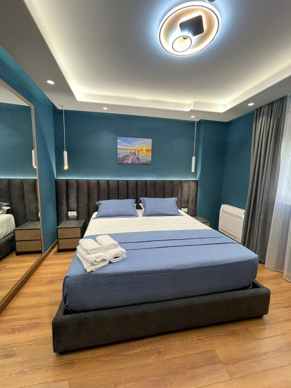 Peaky Hotel Дуррес Экстерьер фото