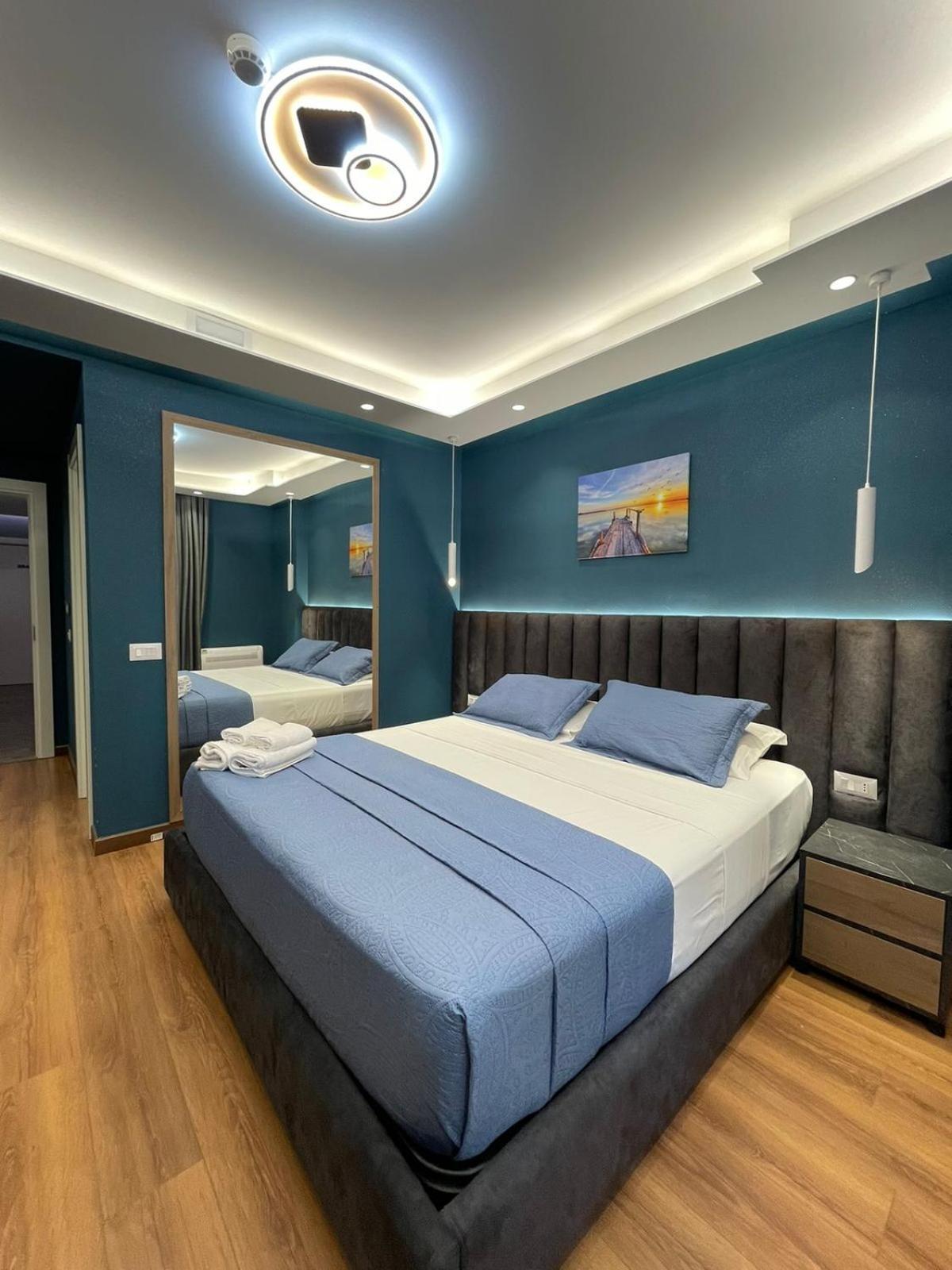 Peaky Hotel Дуррес Экстерьер фото